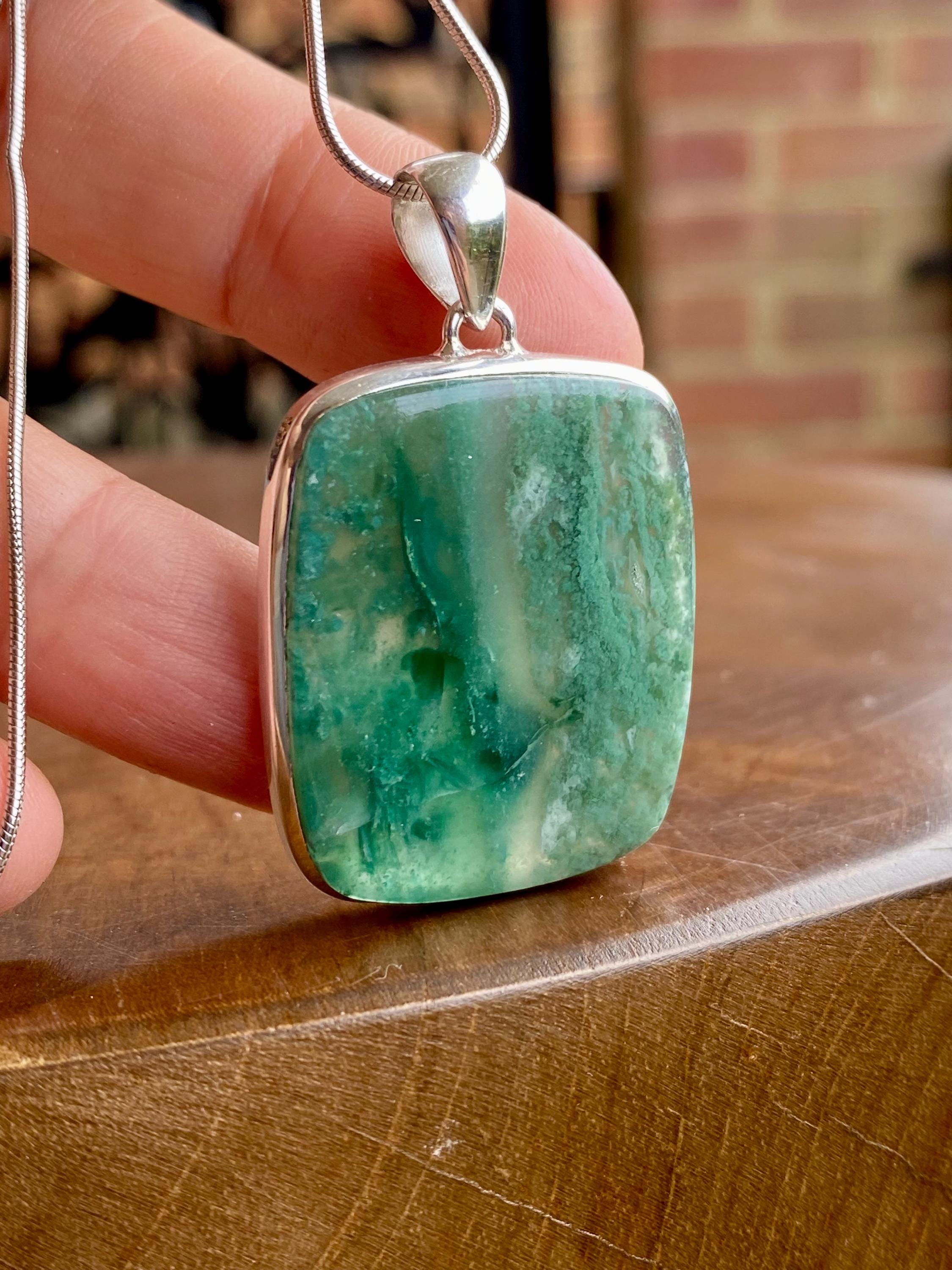 Genuine Rectangle Mtorolite Emerald Chrome Chalcedony 925 Sterling Silver Pendant