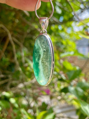 Genuine Oval Mtorolite Emerald Chrome Chalcedony 925 Sterling Silver Pendant