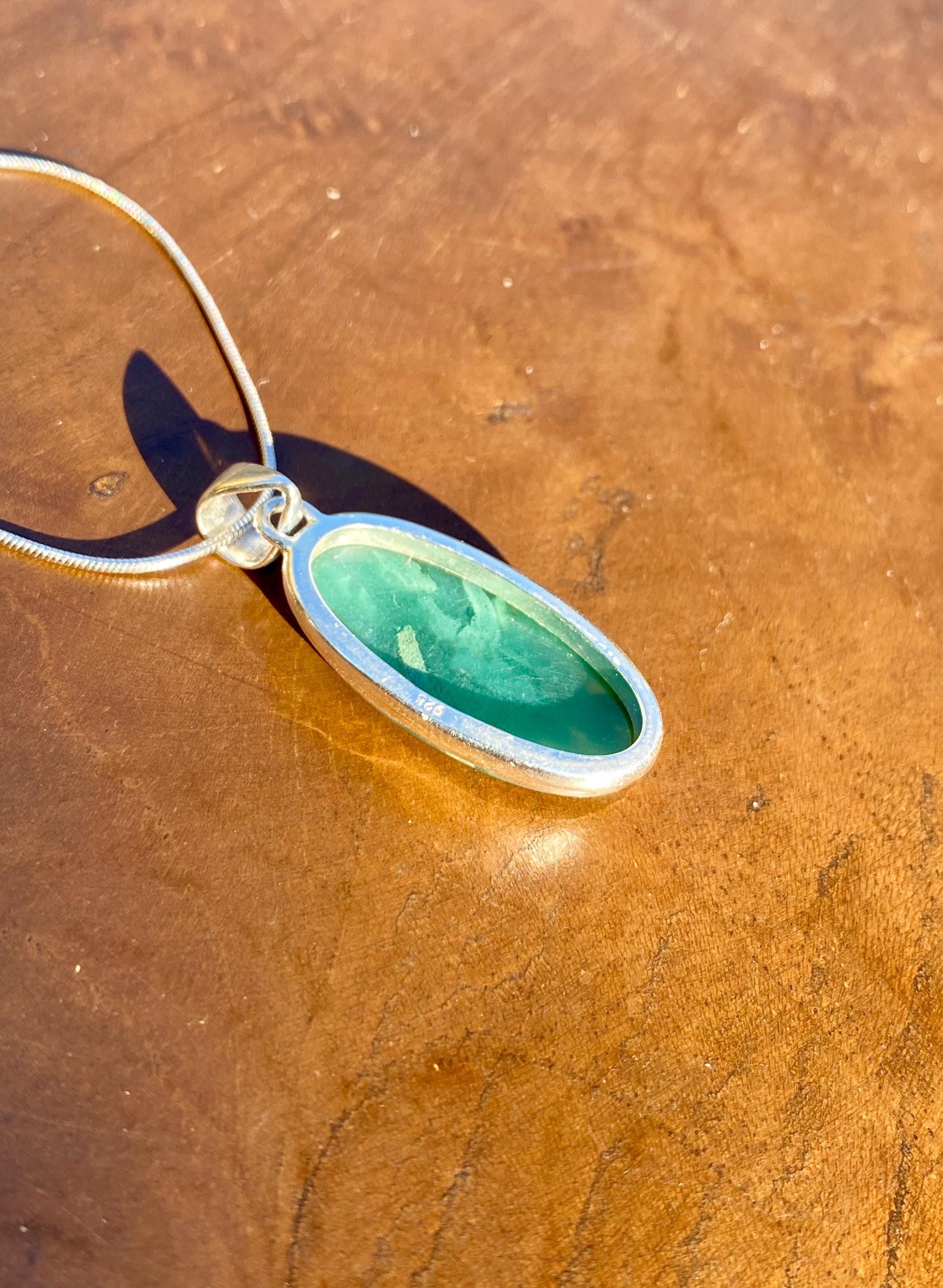 Genuine Mtorolite Emerald Chrome Chalcedony 925 Sterling Silver Oval Pendant