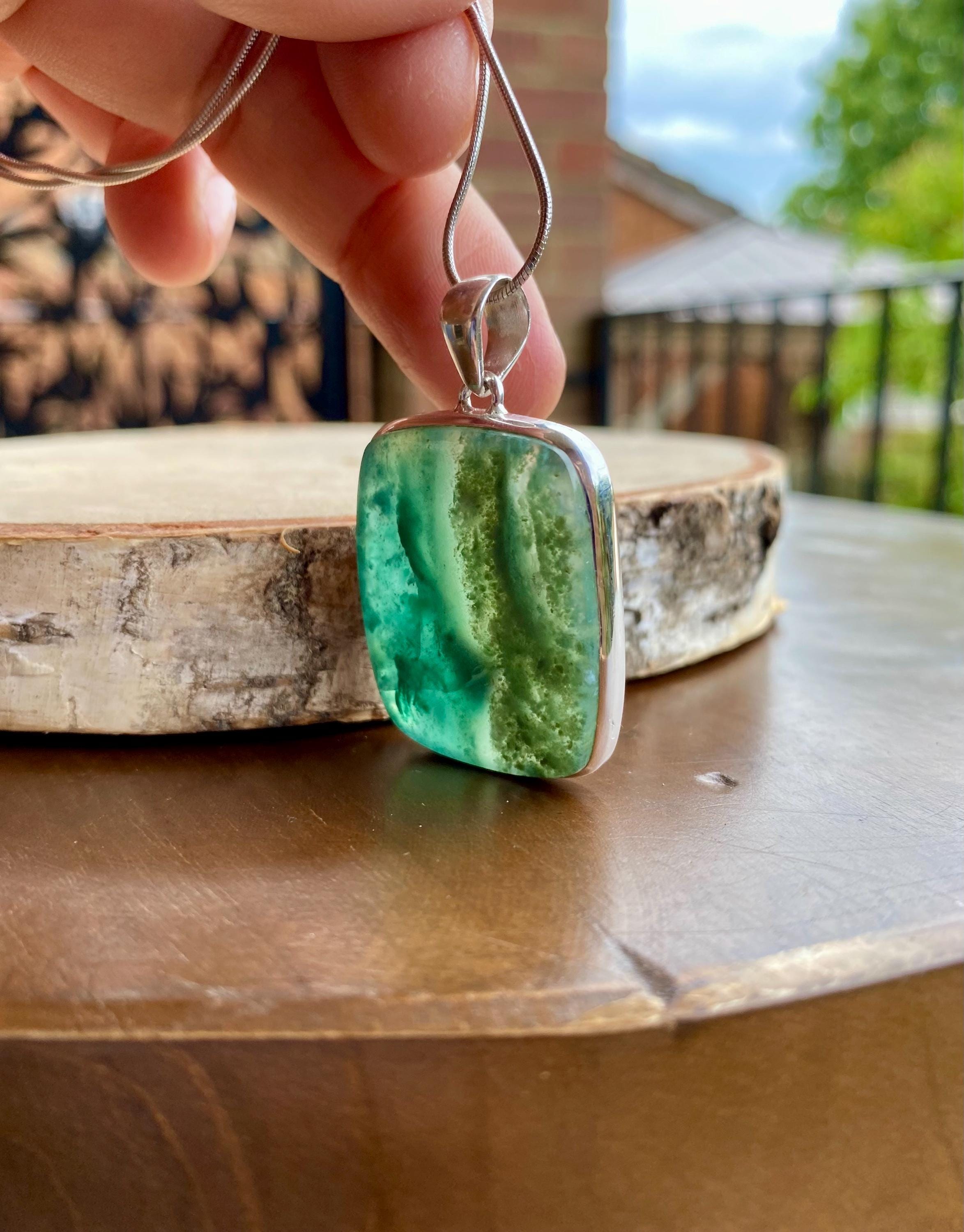 Genuine Rectangle Mtorolite Emerald Chrome Chalcedony 925 Sterling Silver Pendant