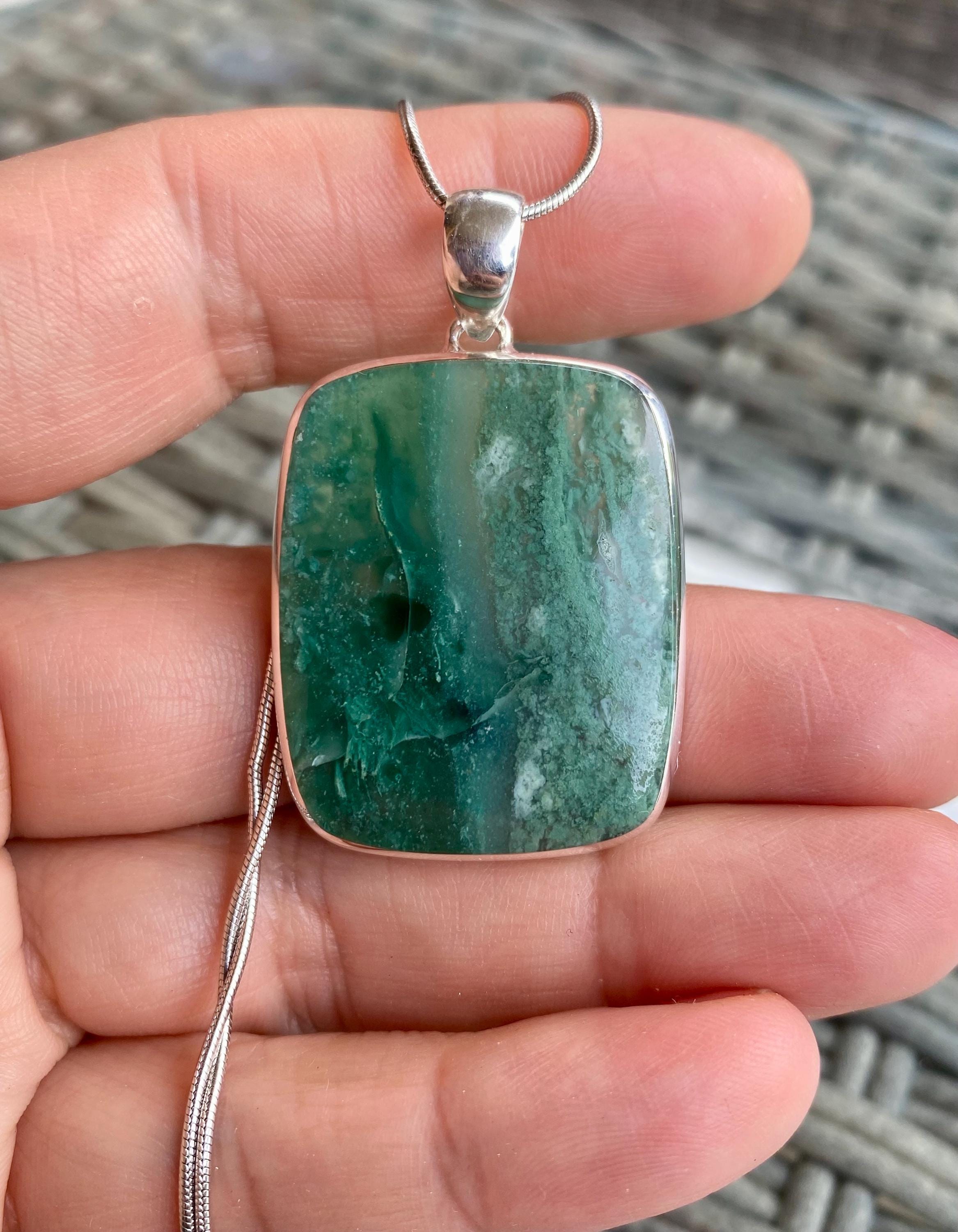Genuine Rectangle Mtorolite Emerald Chrome Chalcedony 925 Sterling Silver Pendant