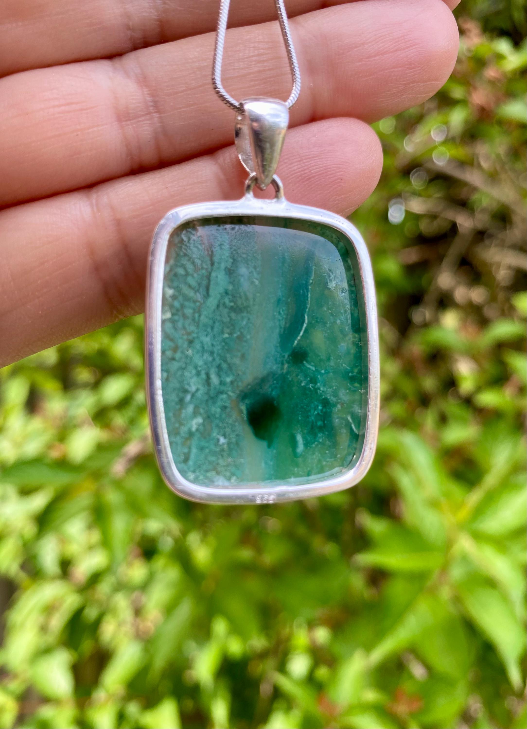 Genuine Rectangle Mtorolite Emerald Chrome Chalcedony 925 Sterling Silver Pendant