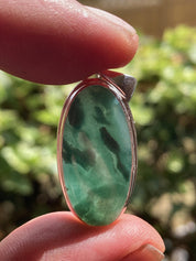 Genuine Mtorolite Emerald Chrome Chalcedony 925 Sterling Silver Oval Pendant