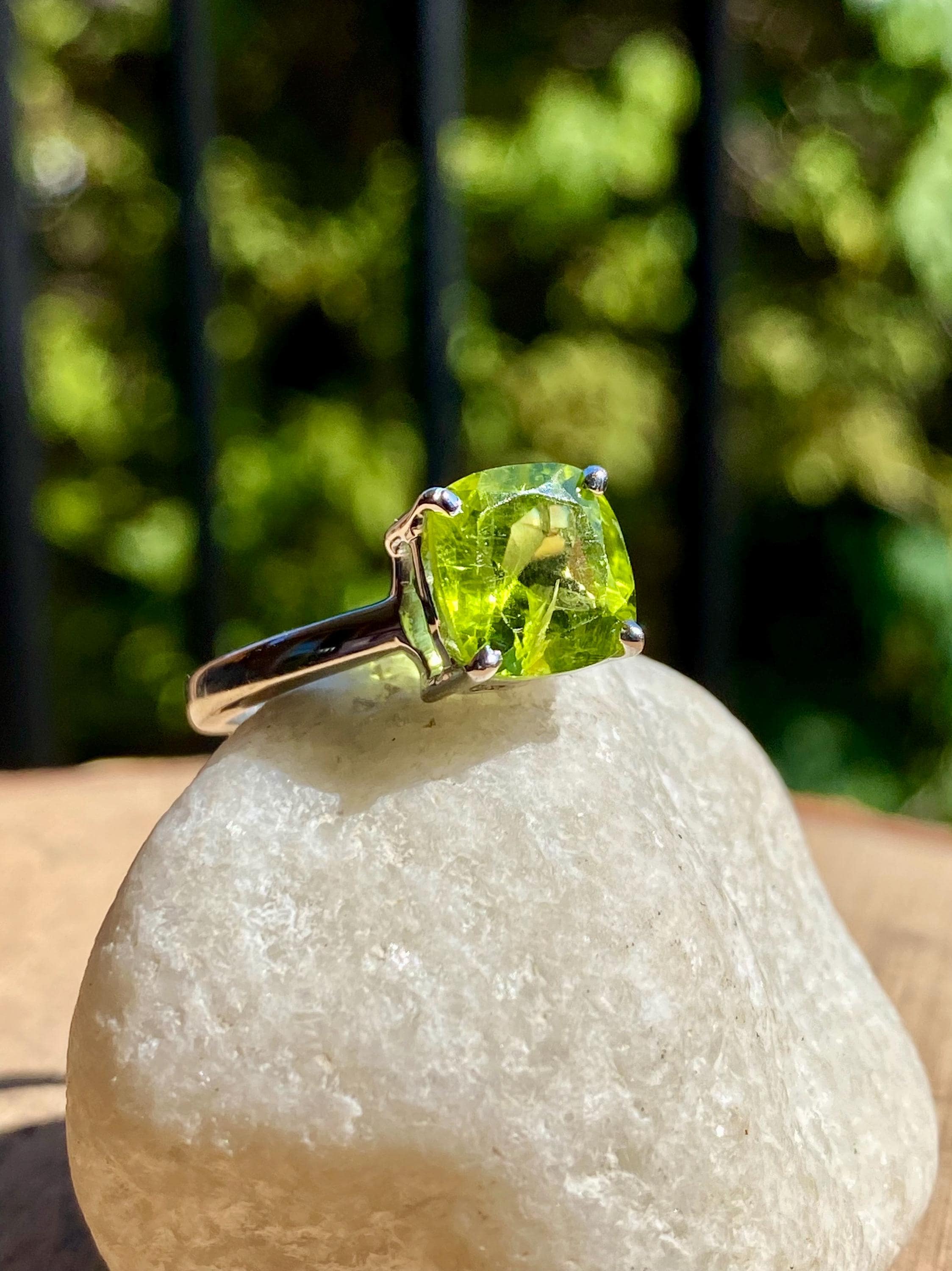Princess Cut Peridot 925 Sterling Silver Ring