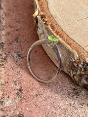 Round Cut Peridot 925 Sterling Silver Ring