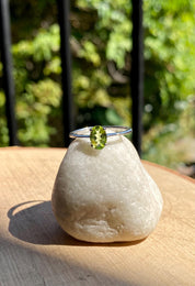Oval Cut Peridot 925 Sterling Silver Ring