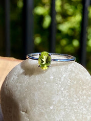 Oval Cut Peridot 925 Sterling Silver Ring