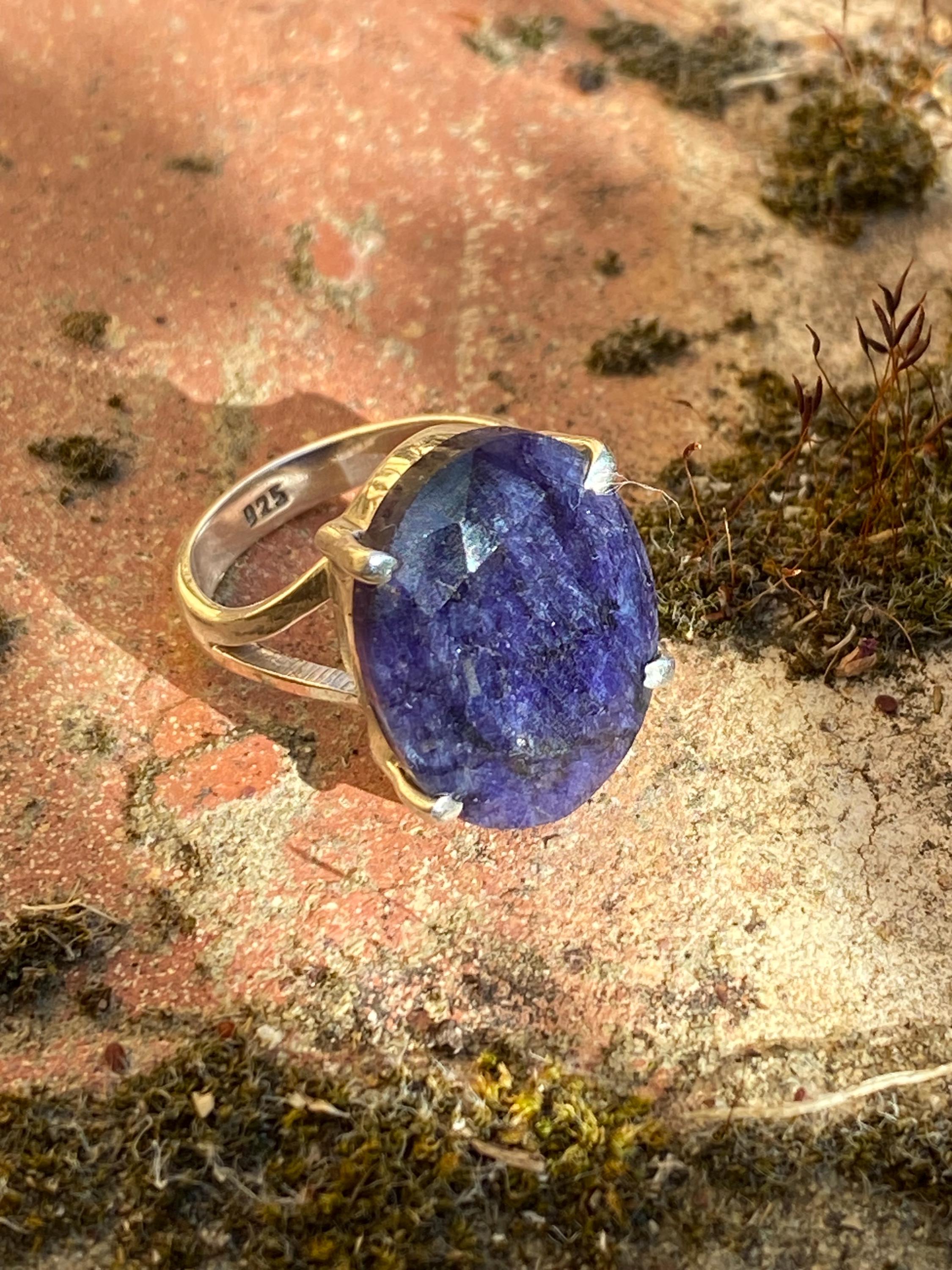 Oval Raw Sapphire 925 Sterling Silver Ring