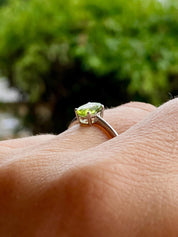 Oval Cut Peridot 925 Sterling Silver Ring