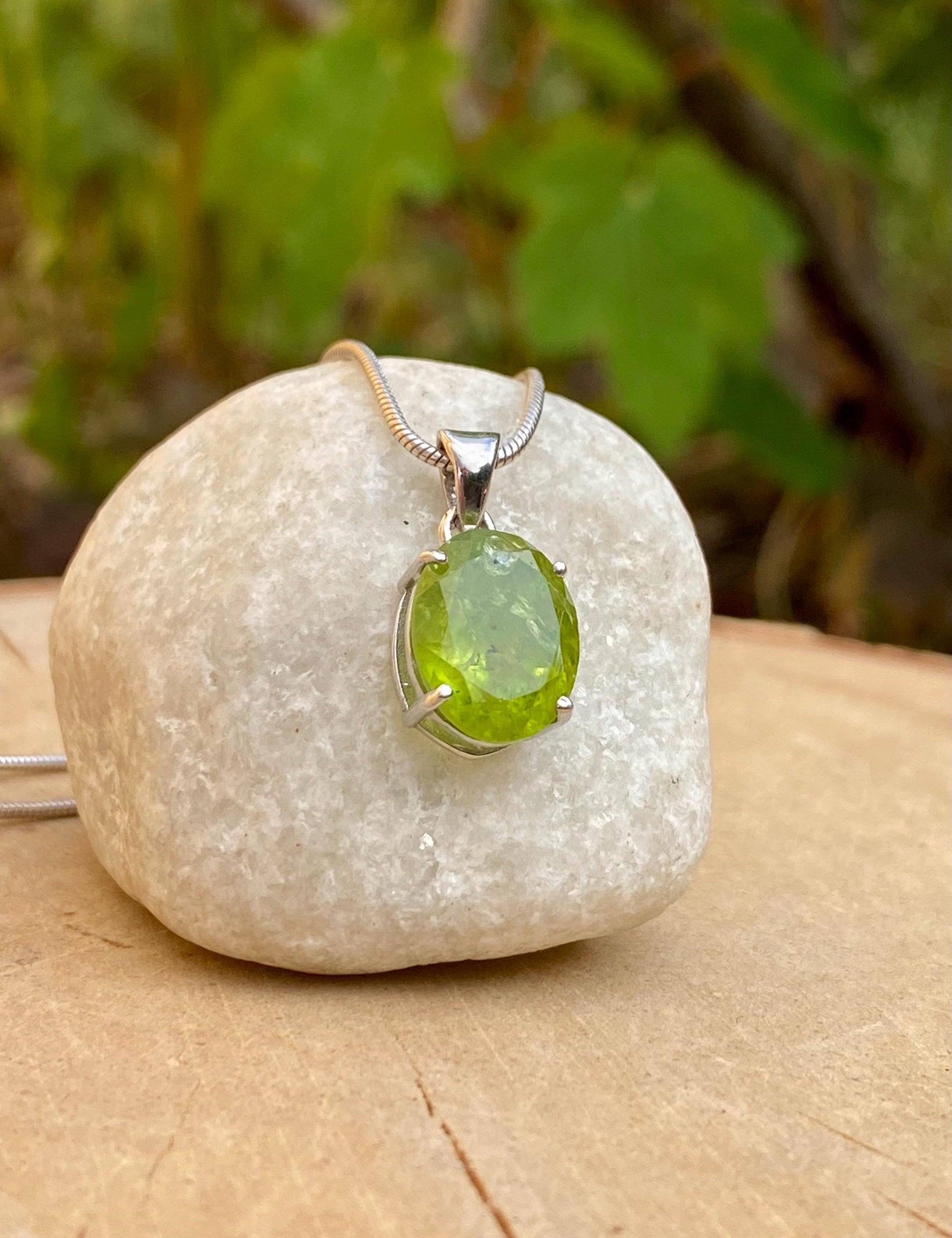 Natural Oval Peridot 925 Sterling Silver Pendant