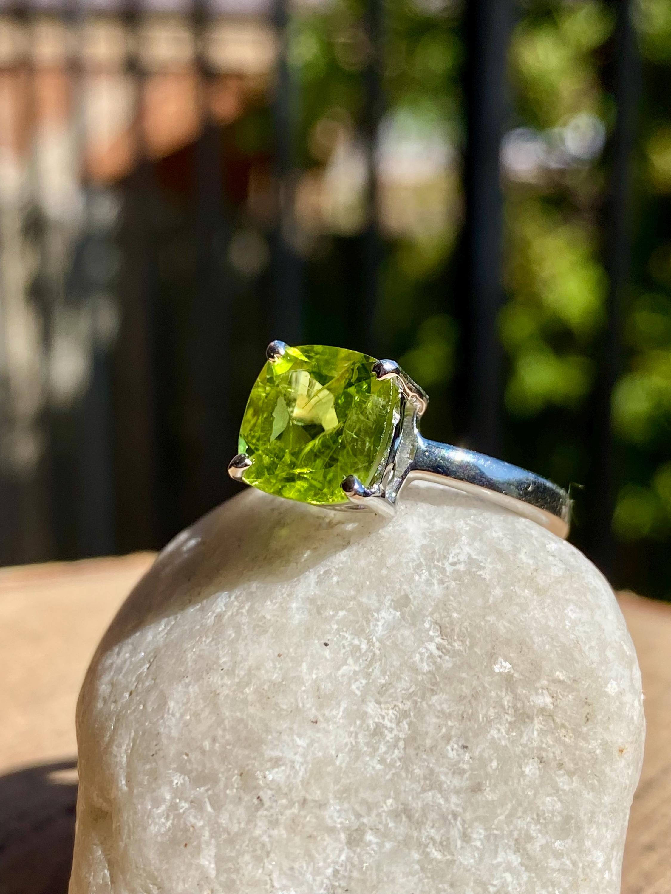 Princess Cut Peridot 925 Sterling Silver Ring