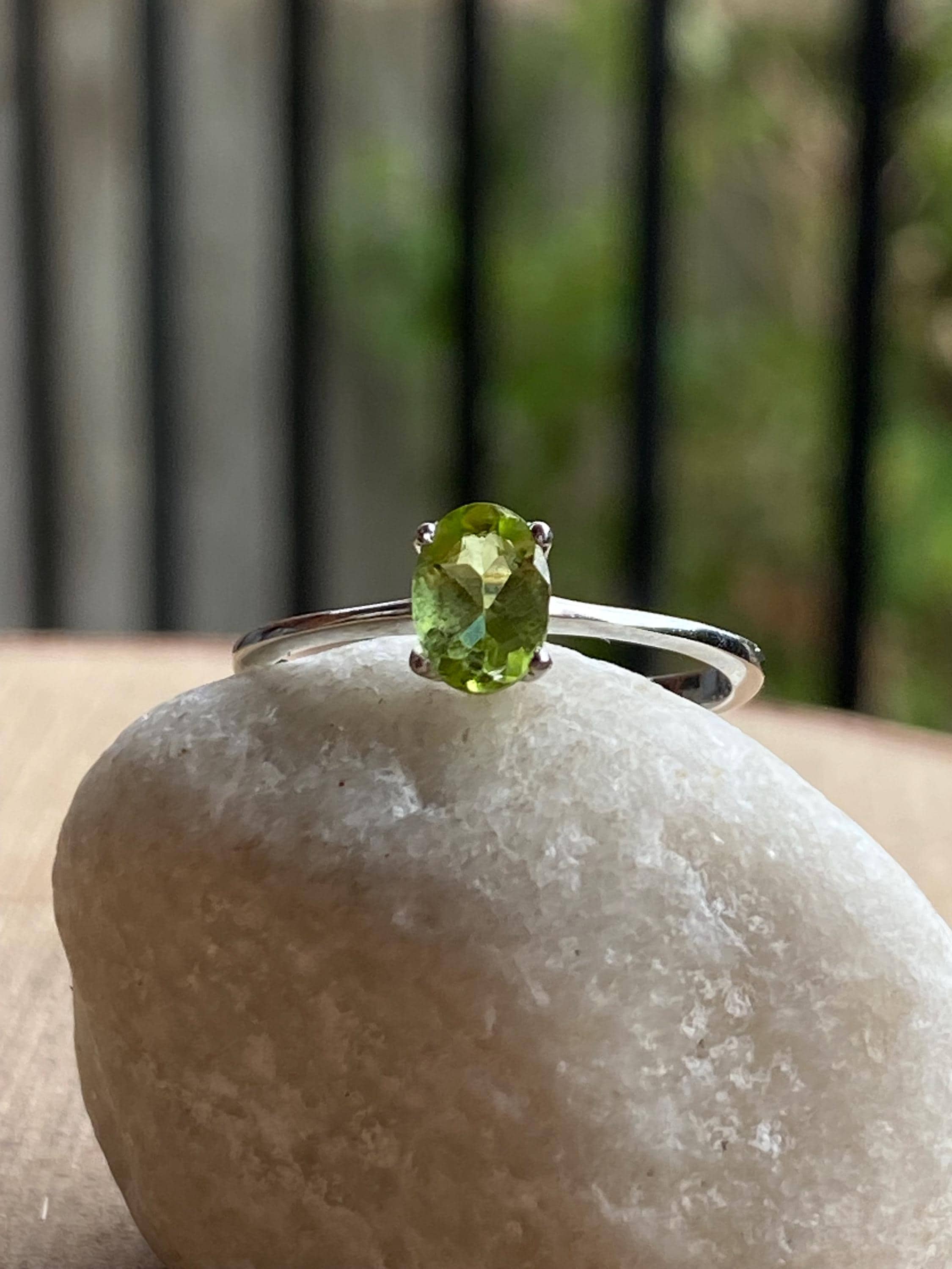 Oval Cut Peridot 925 Sterling Silver Ring