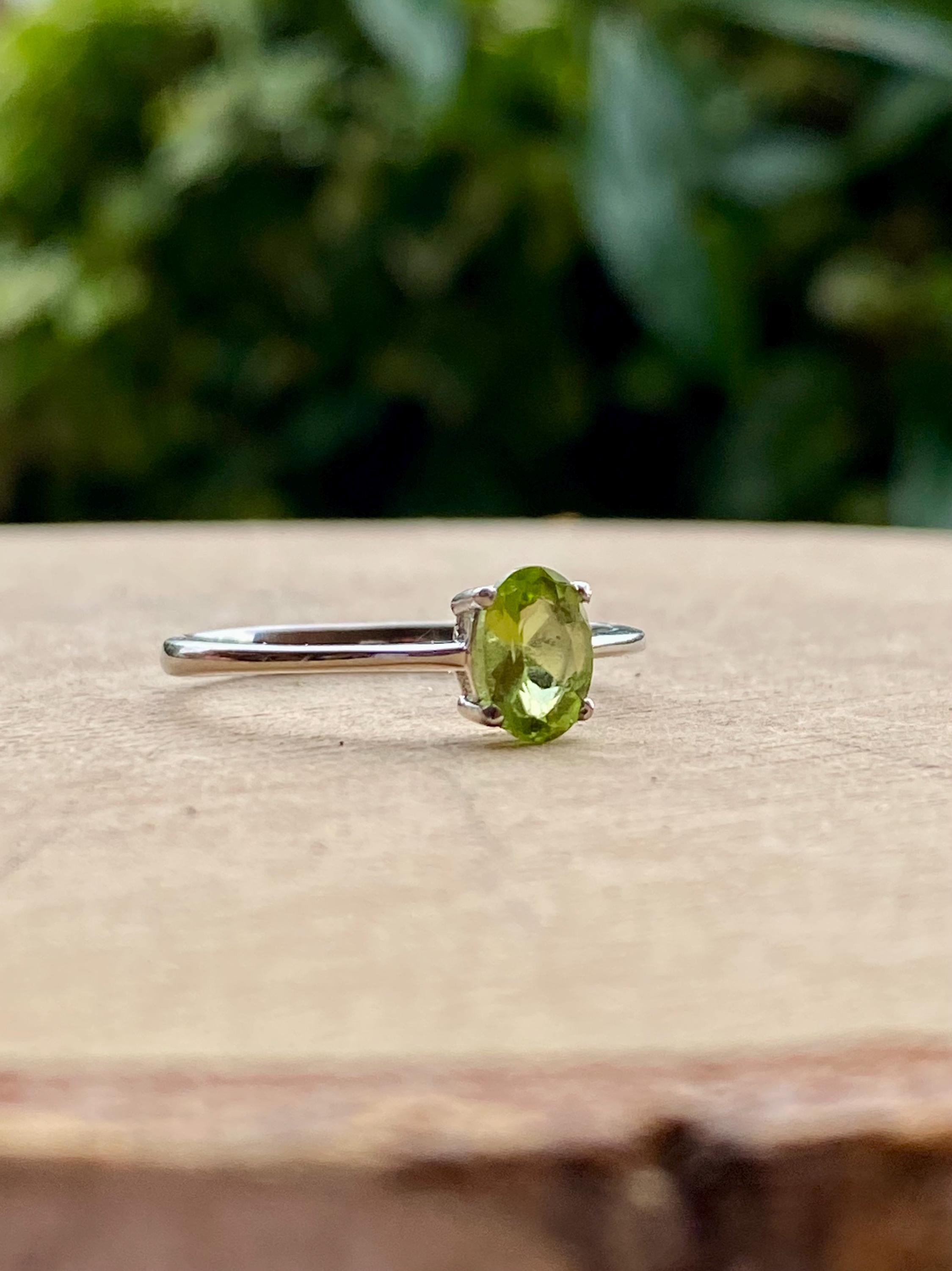 Oval Cut Peridot 925 Sterling Silver Ring