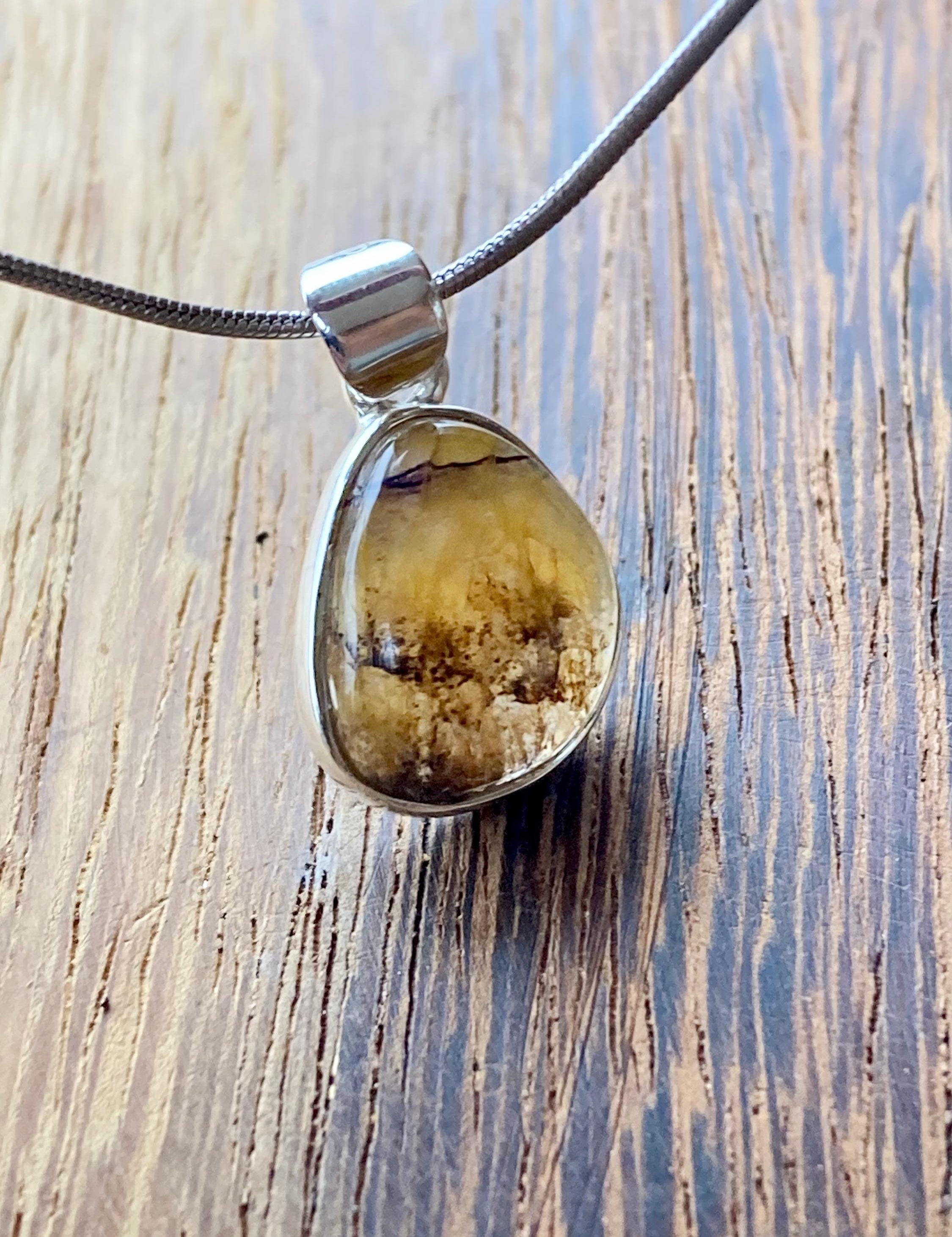 Blue John Silver Teardrop Pendant 1.5cm x 1.3cm