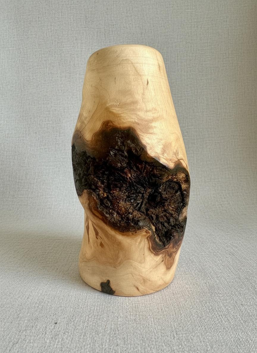 Hand-Turned Elm Burr Wooden Vase – Natural Burl Art