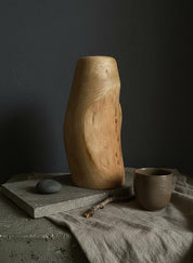 Hand-Turned Elm Burr Wooden Vase – Natural Burl Art