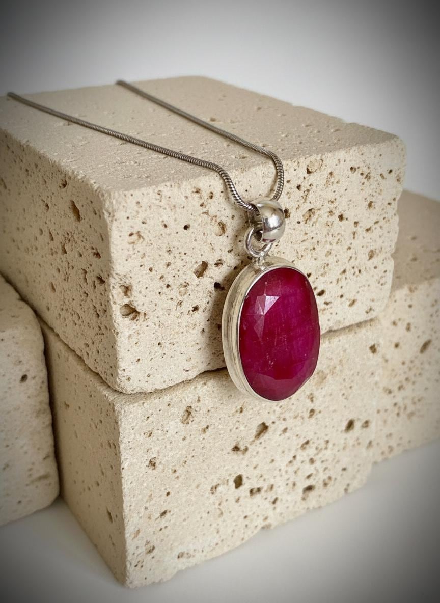 Raw Ruby 925 Sterling Silver Oval Pendant