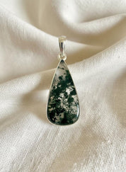 Moss Agate Teardrop Pendant 925 Sterling Silver