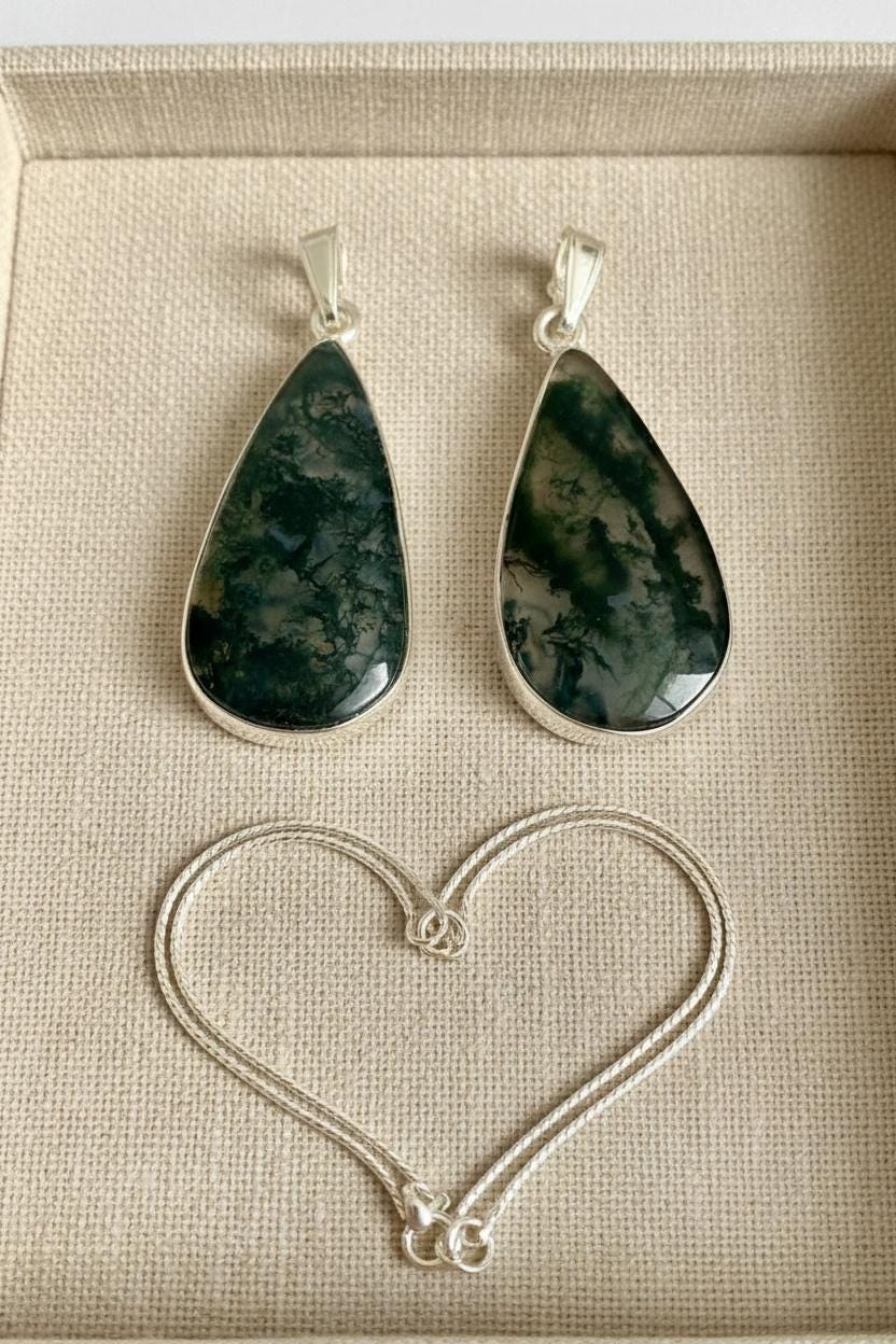 Moss Agate Pendant Set in Sterling Silver — Mother & Daughter Gift