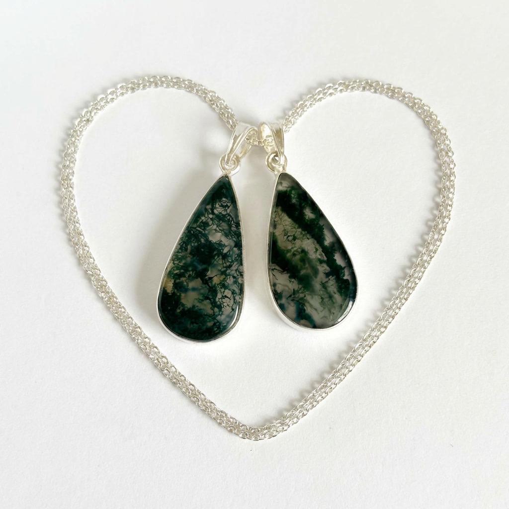 Moss Agate Pendant Set in Sterling Silver — Mother & Daughter Gift
