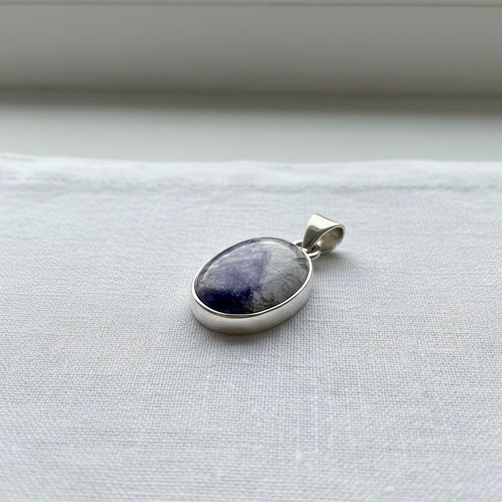 Blue John Sterling Silver Oval Pendant 1.8cm x 1.3cm