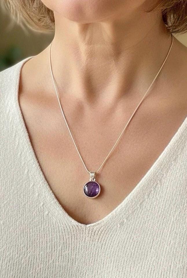 Blue John Sterling Silver Round Pendant 1.8cm x 1.2cm, Handmade UK