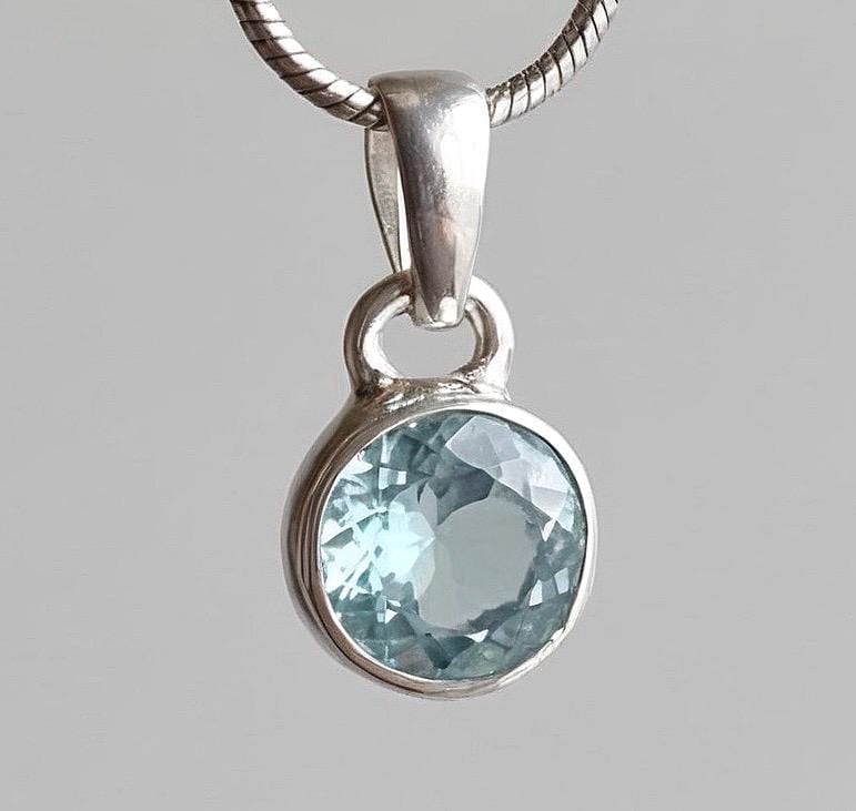 Round Cut Faceted Natural Aquamarine Sterling Silver Pendant