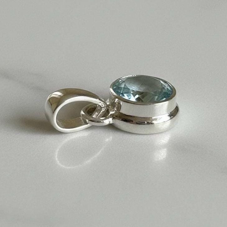 Round Cut Faceted Natural Aquamarine Sterling Silver Pendant