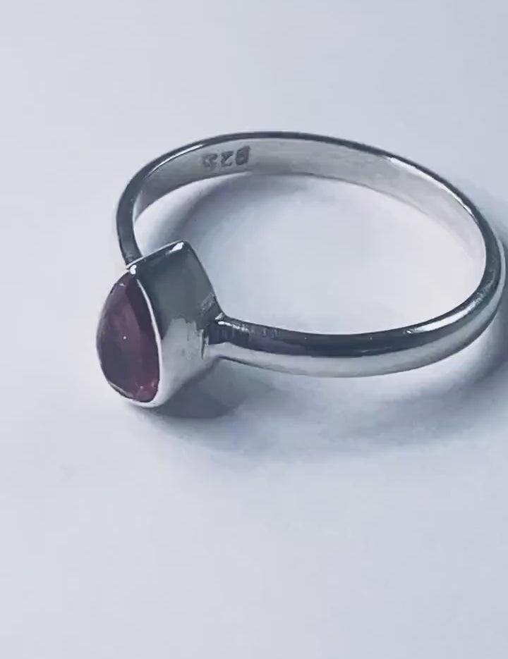 Tourmaline Pink 925 Silver Teardrop Ring