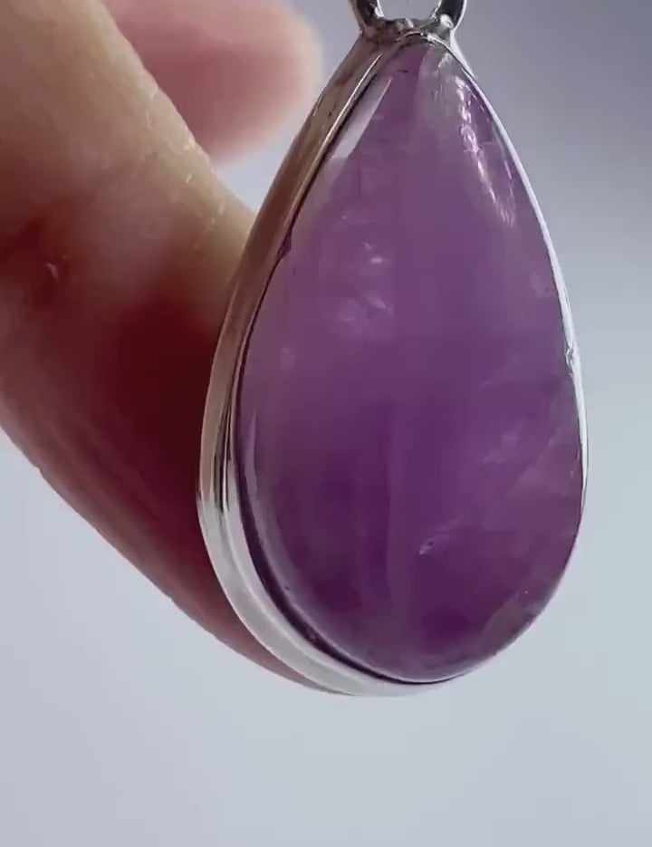 Natural Kunzite Silver pendant necklace